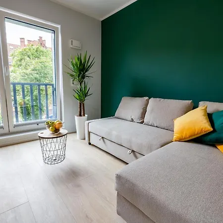 Uroczy Typu W Scislym Centrum Szczecina Estetino